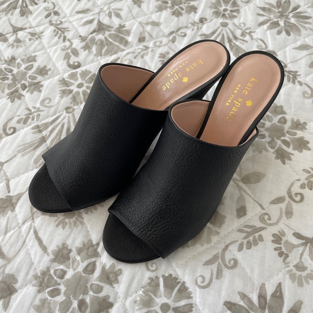 BRAND NEW NEVER WORN KATE SPADE MULES